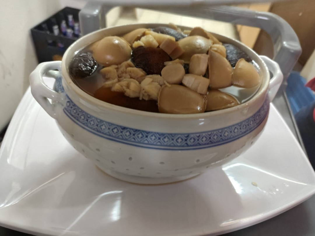 津津酒家（新居銮）