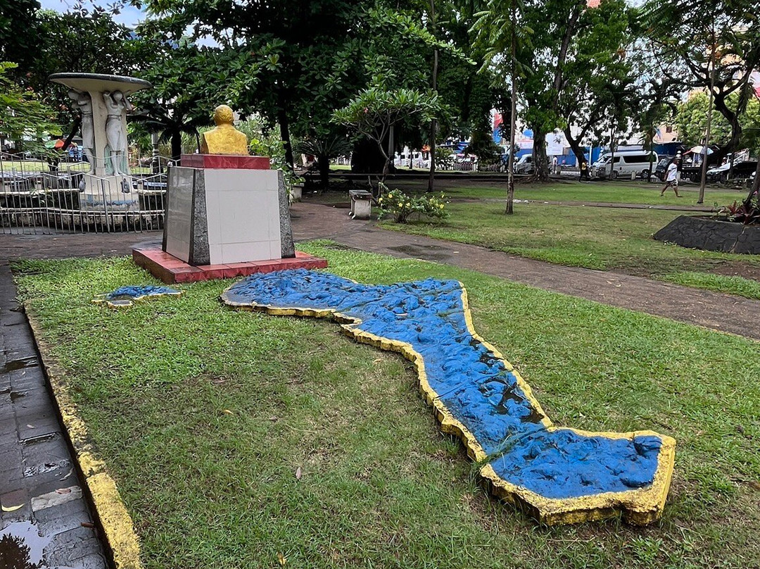 Quezon Park景点图片