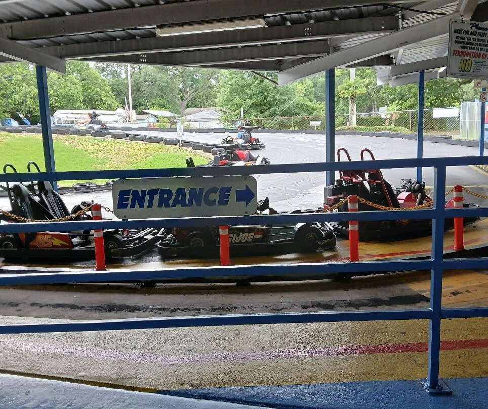 Fast Eddies Fun Center-彭萨科拉必去景点