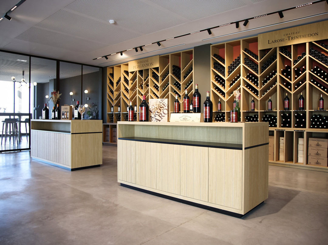 Chateau Larose Trintaudon-Saint-Laurent-Medoc必去景点