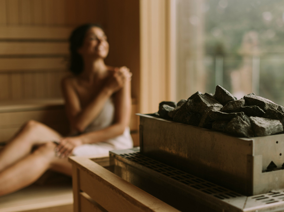 Les Bains des Alpes - Spa Nuxe-艾克斯莱班必去景点