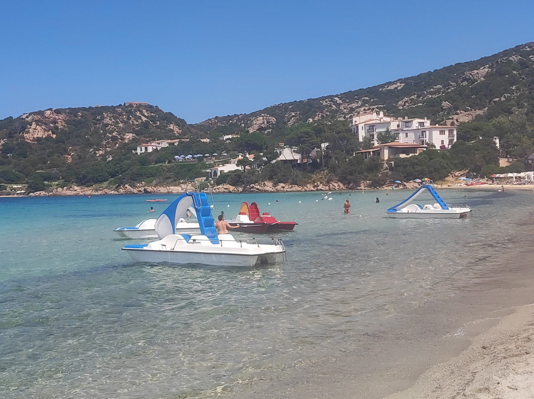 Spiaggia libera Baja Sardinia-Baia Sardinia必去景点