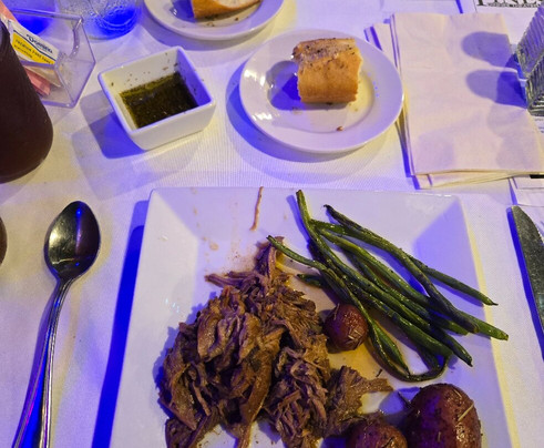 Pines Dinner Theatre-阿伦敦必去景点