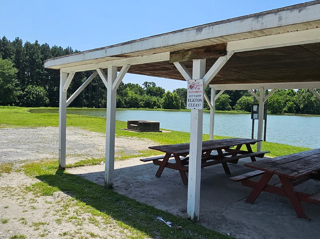 Cow Pond-埃尔克顿必去景点