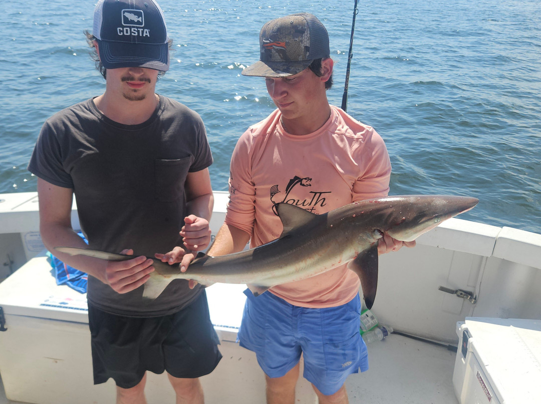 Dominator Fishing Charters-比洛克西必去景点