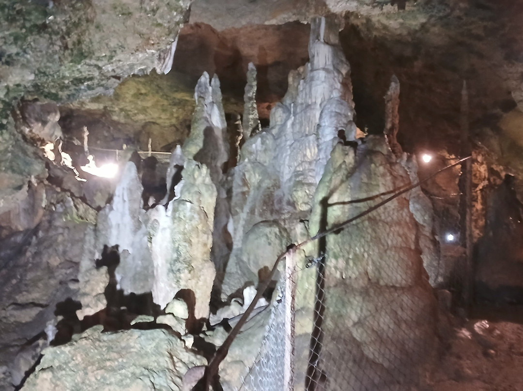 Nebelhöhle-Sonnenbuehl必去景点