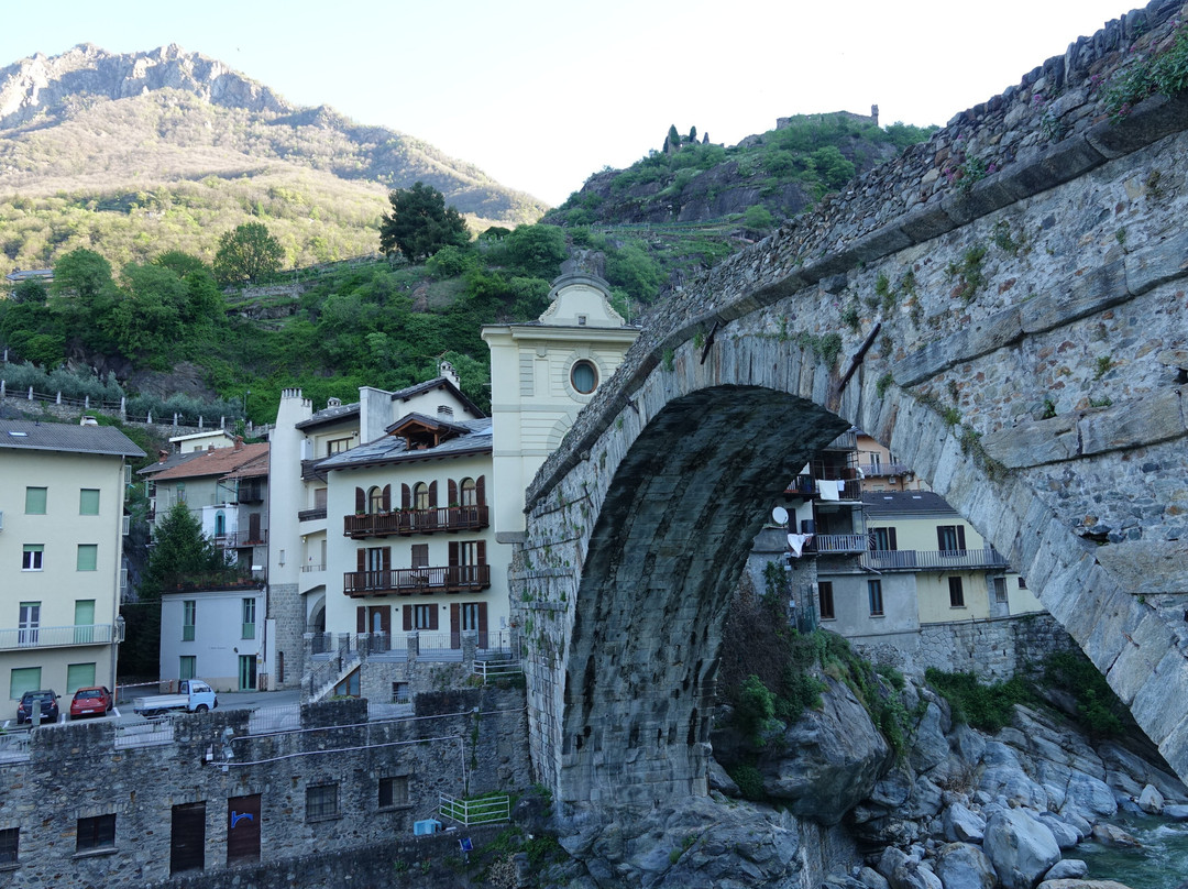 Il ponte romano di Pont-Saint-Martin-Pont-Saint-Martin必去景点