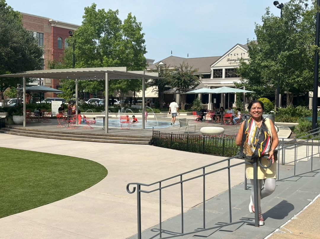 Hyatt Centric The Woodlands主图