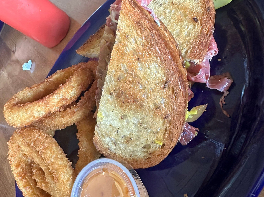 Mitchell's Tavern-Tonawanda必去景点