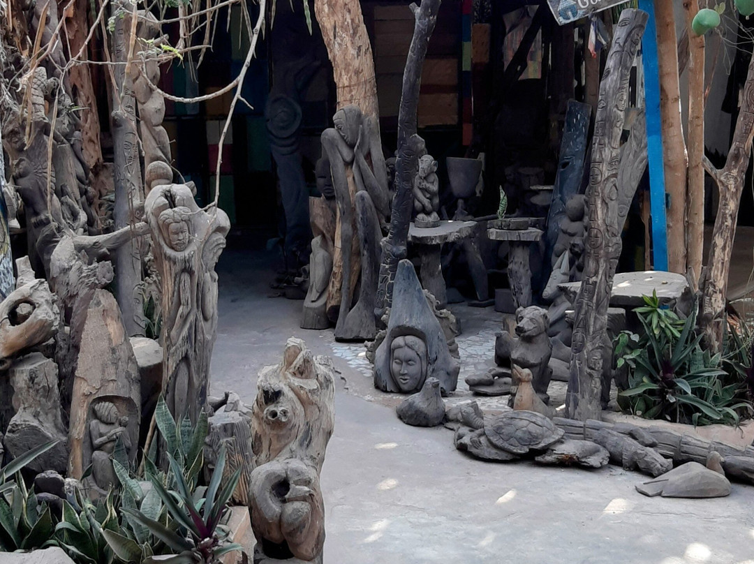Brikama Craft Market-Brikama必去景点