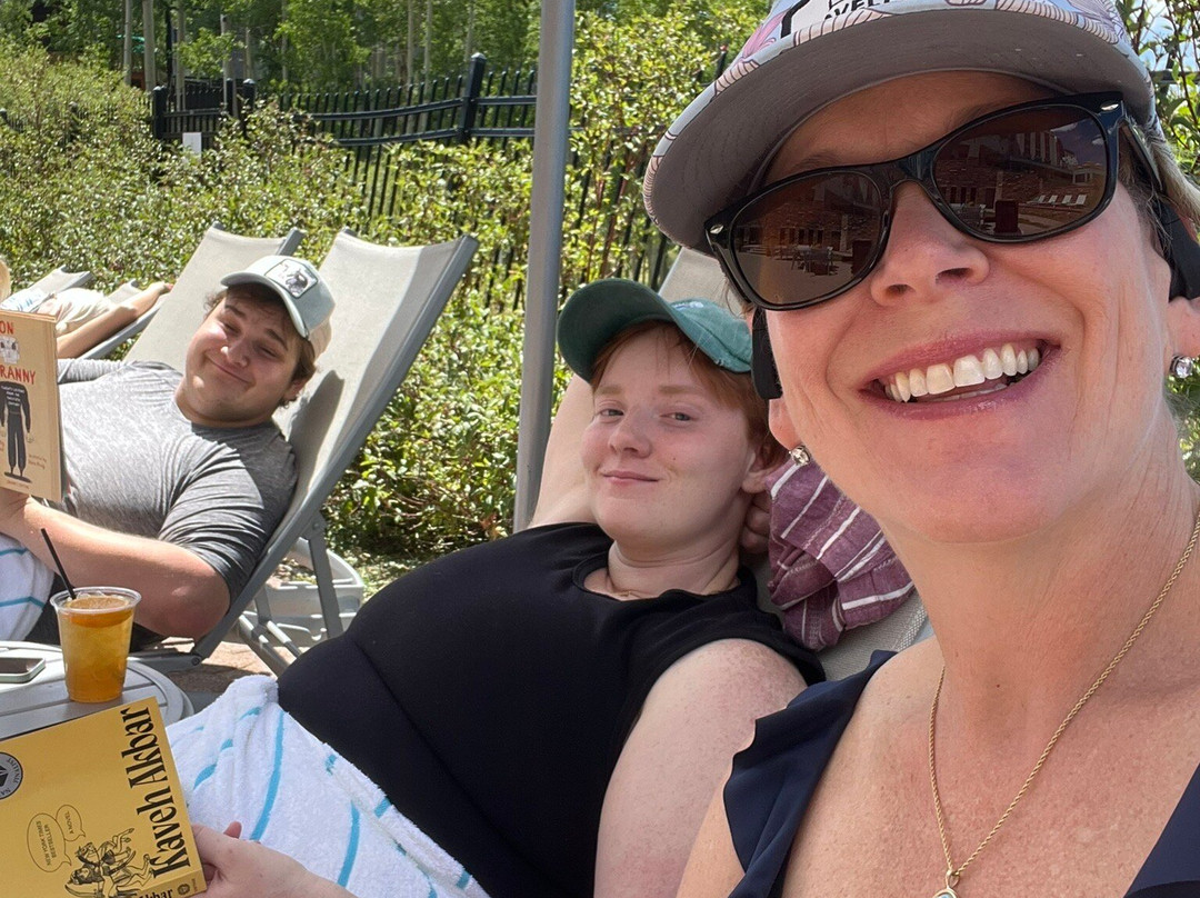 The Inn at Lost Creek主图