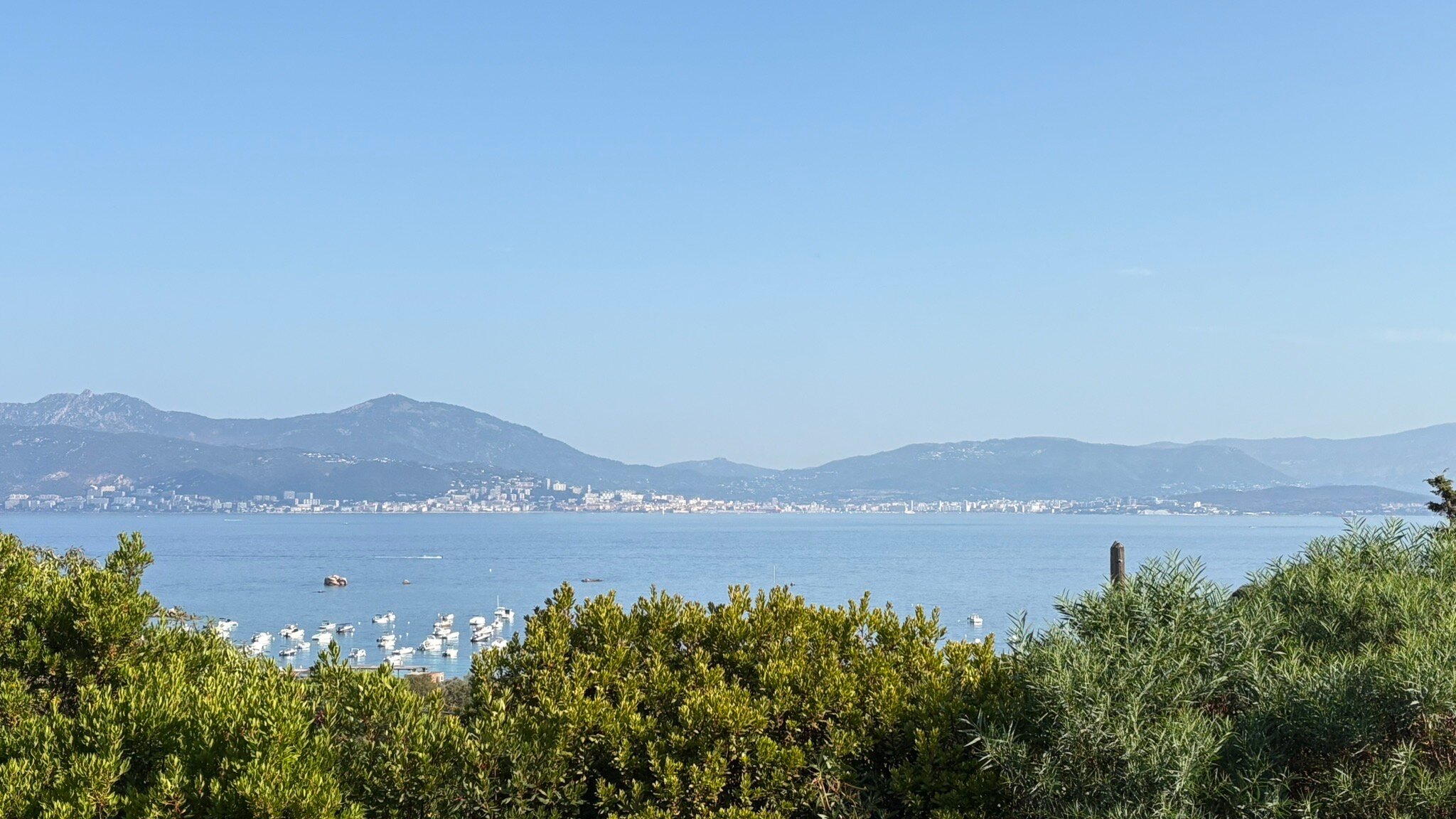 Villa Ghiatone-官方