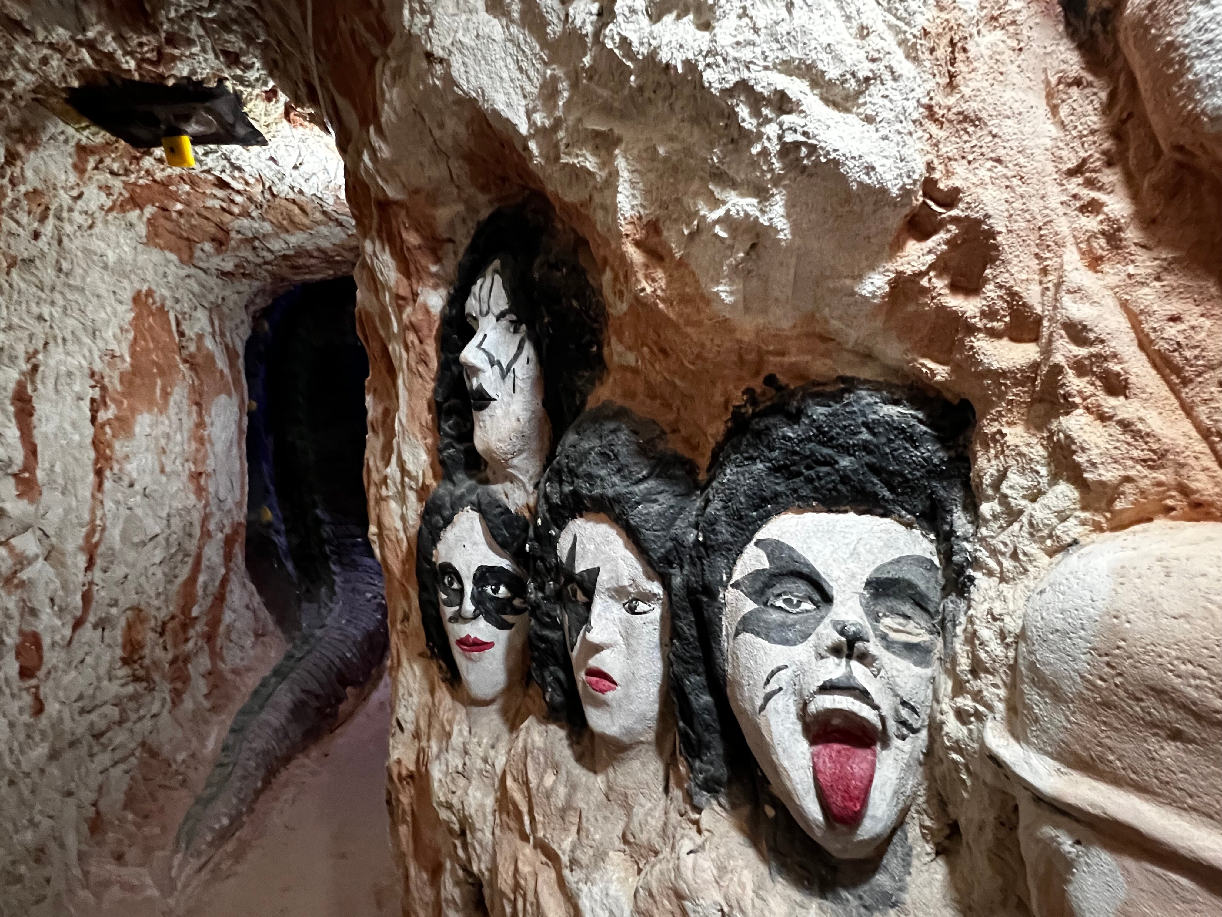 Lightning Ridge Outback Resort & Caravan Park-官方