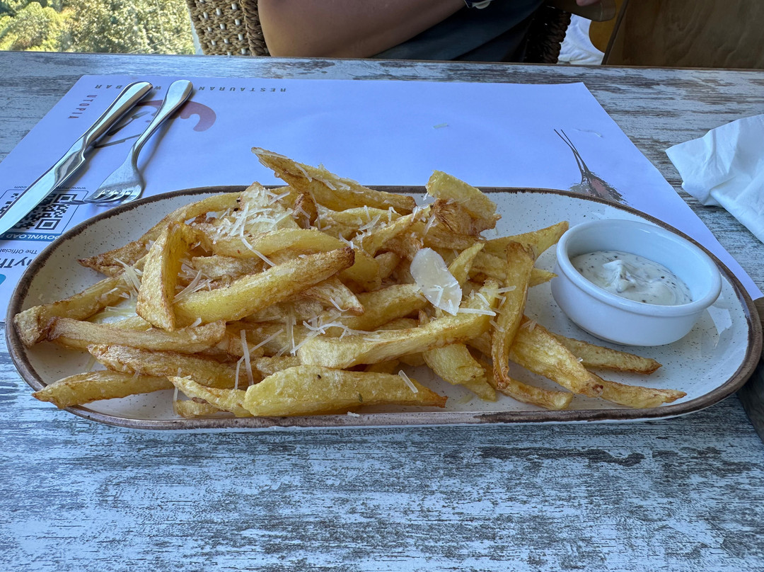 Utopia Restaurant - Winebar