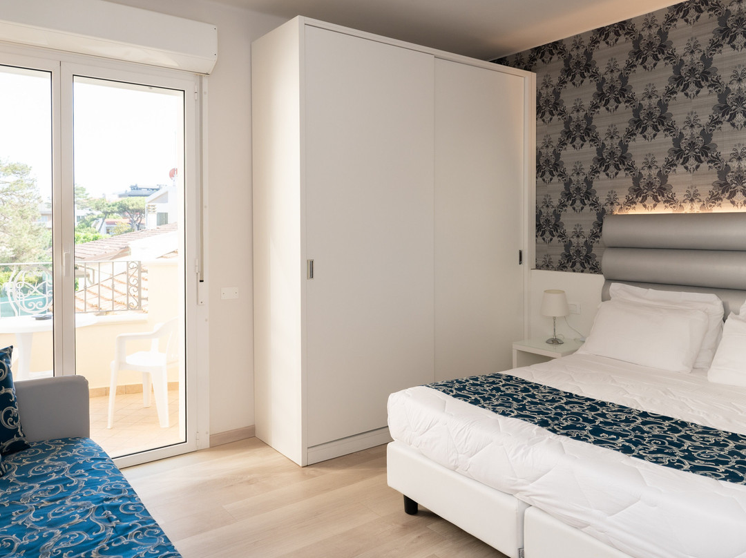 Hotel Riviera主图