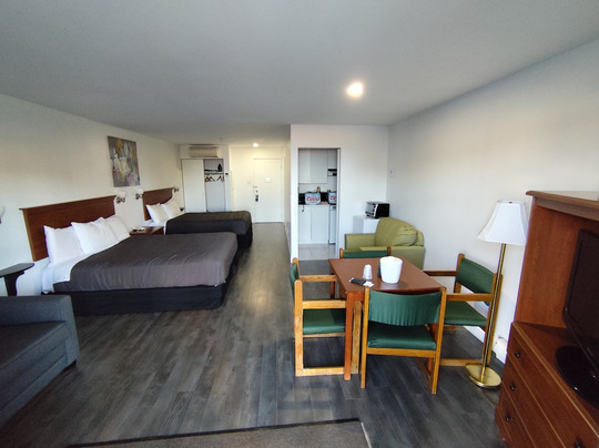 Complexe Hotelier Escoumins主图