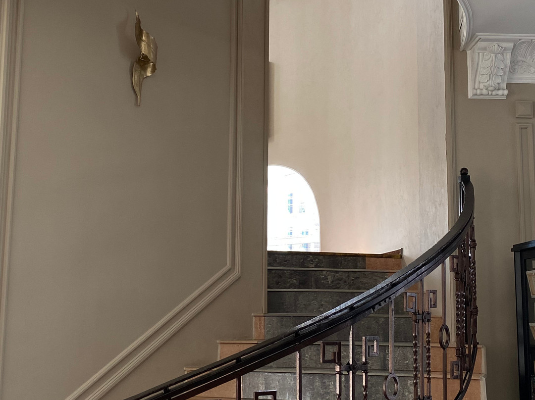 欧罗巴酒店主图