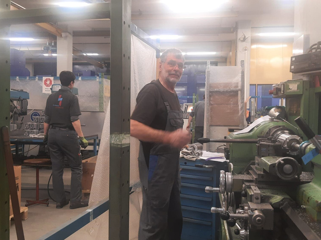 Helvetia Sport Bar-下森必去景点