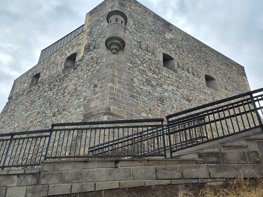 Monumento a la Vela Latina-大加那利岛拉斯帕尔马斯必去景点