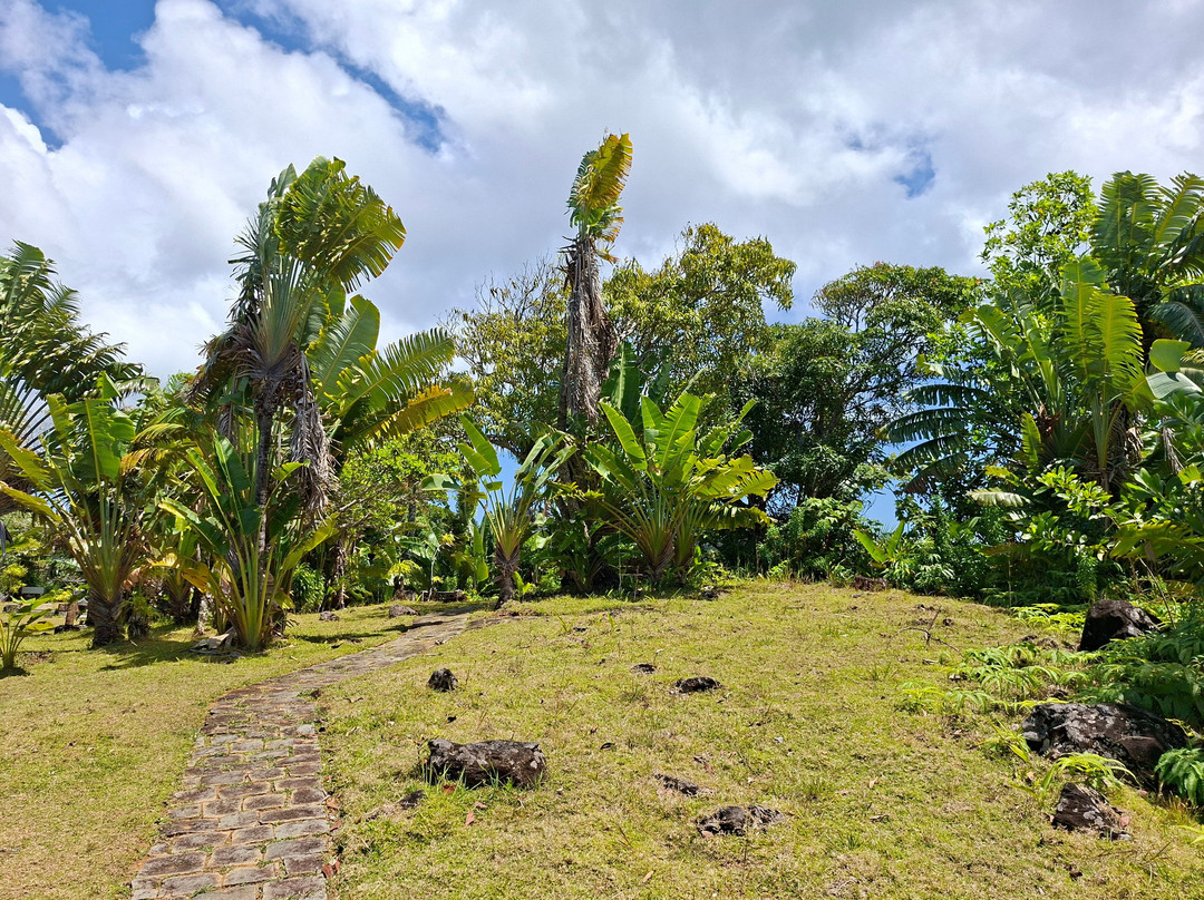 Pirate Cemetery on Nosy Boraha-Nosy Boraha必去景点
