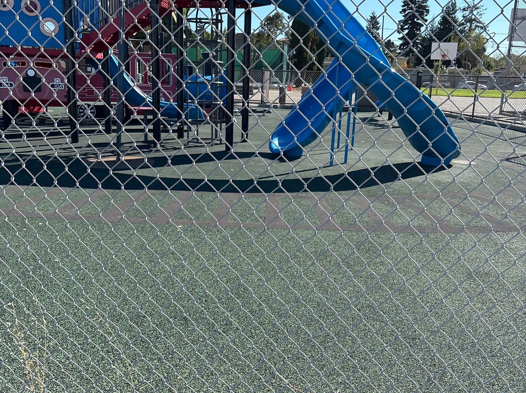 Longfellow Park-阿拉米达必去景点