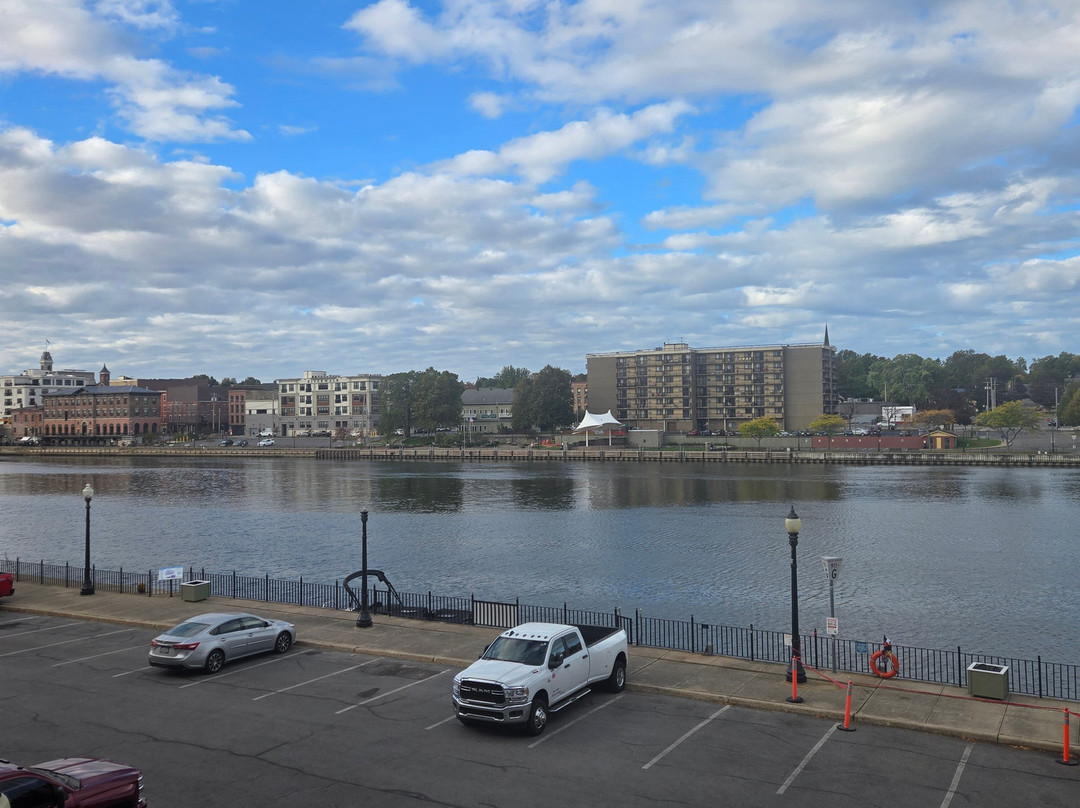 Best Western Plus Oswego Hotel And Conference Center主图