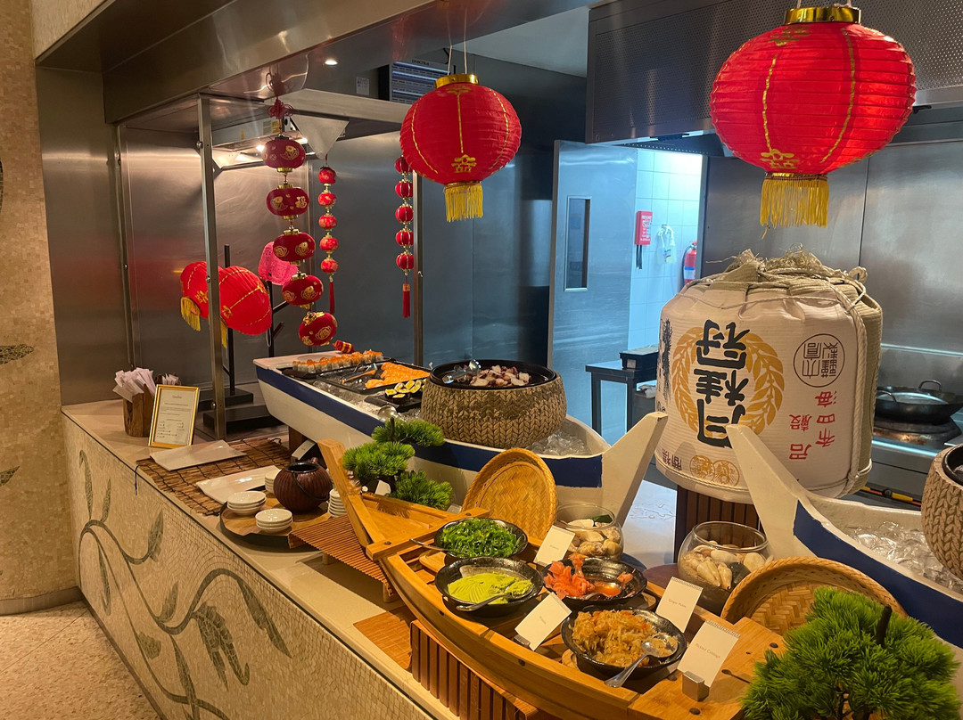 迪拜范思哲酒店主图