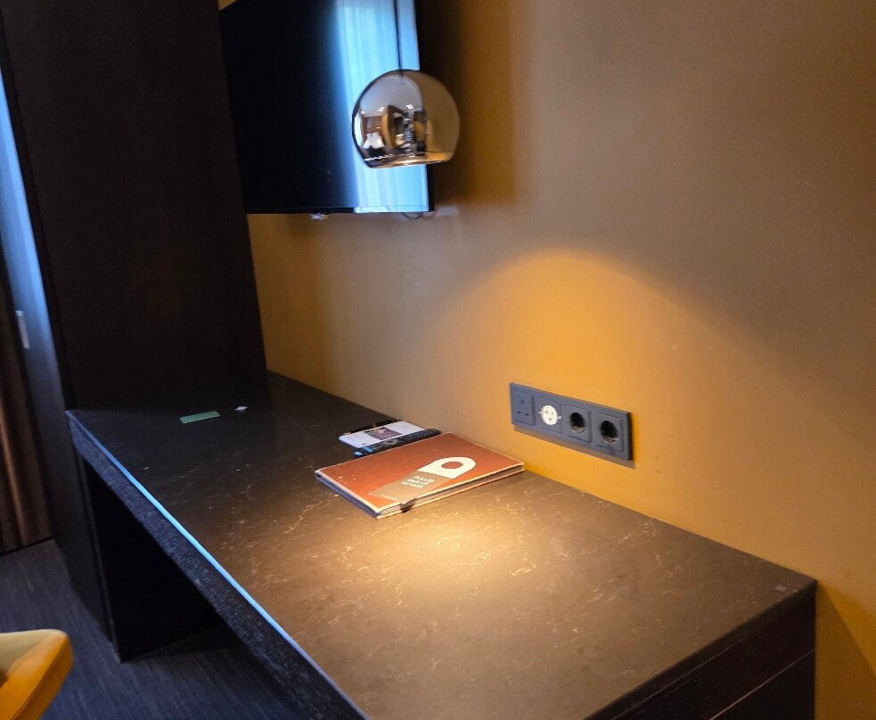 Amsterdam Forest Hotel主图