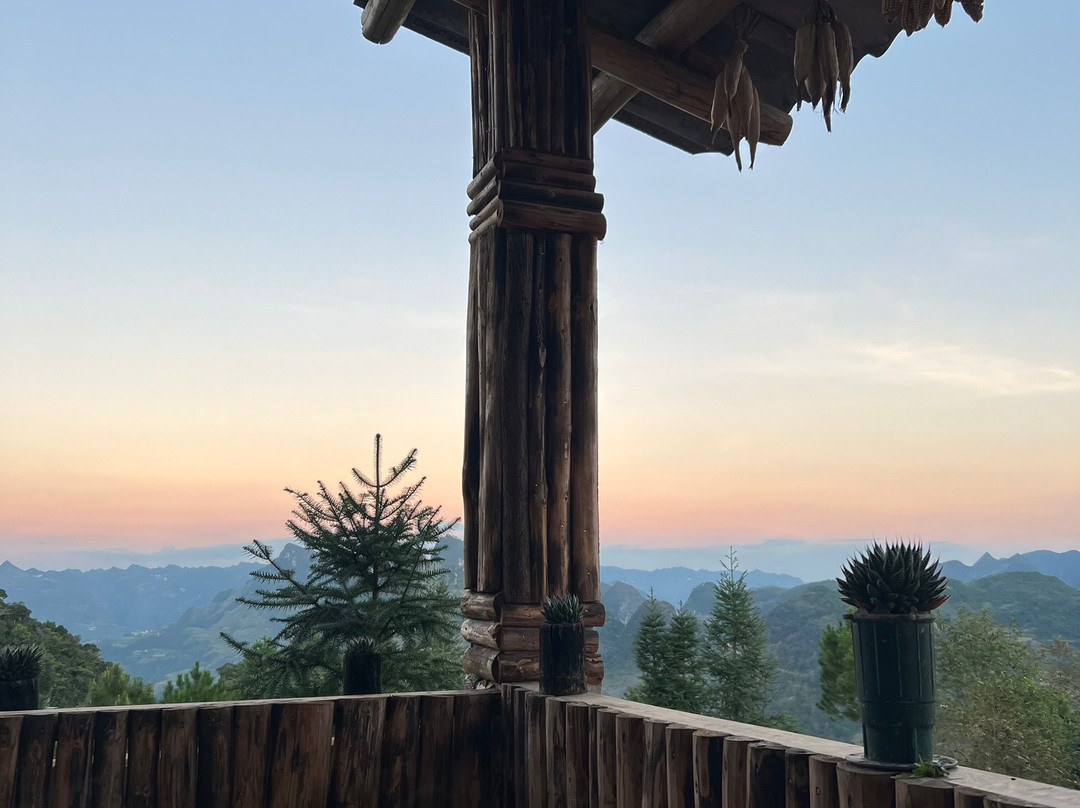 Tea House Of Baiyue Tribes-Ha Giang必去景点