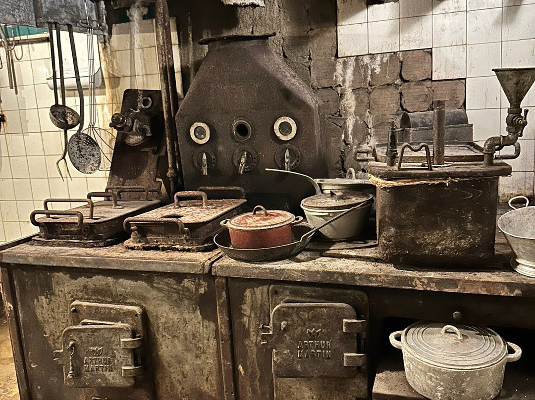 Maginot Line Tours - Tucker Tours-Sedan必去景点