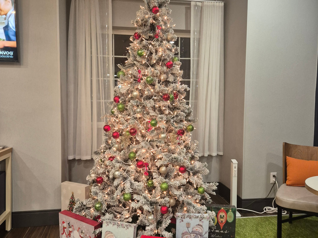 Spark By Hilton Stillwater主图