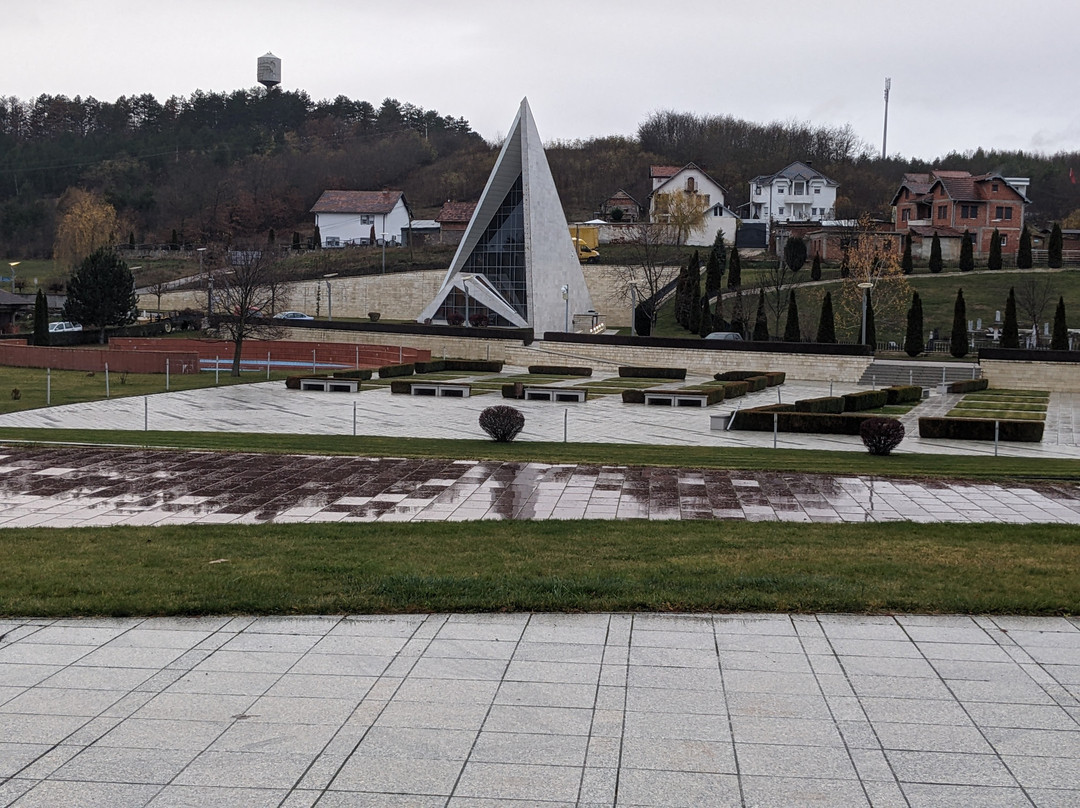 Adem Jashari Memorial Complex-Prekaz必去景点