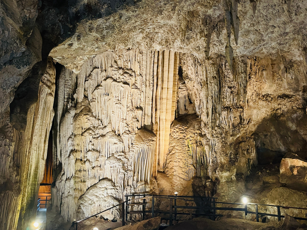 Diamond Cave Tham Phra Nang Nai-奥南必去景点