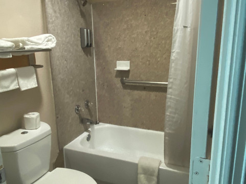 Super 8 by Wyndham Cleburne主图