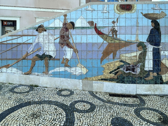 Canal Central de Aveiro-阿威罗必去景点