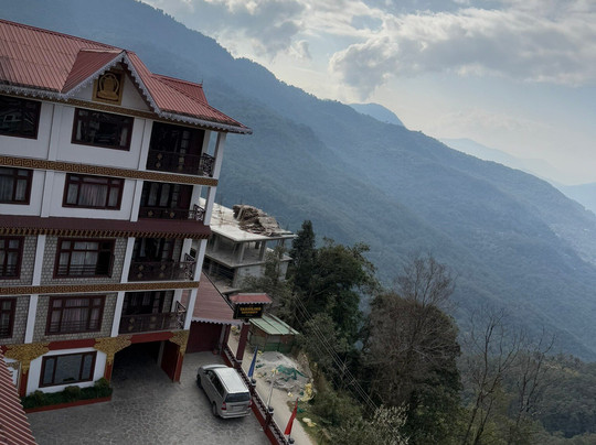 Tashiling Residency Hotel & Spa主图