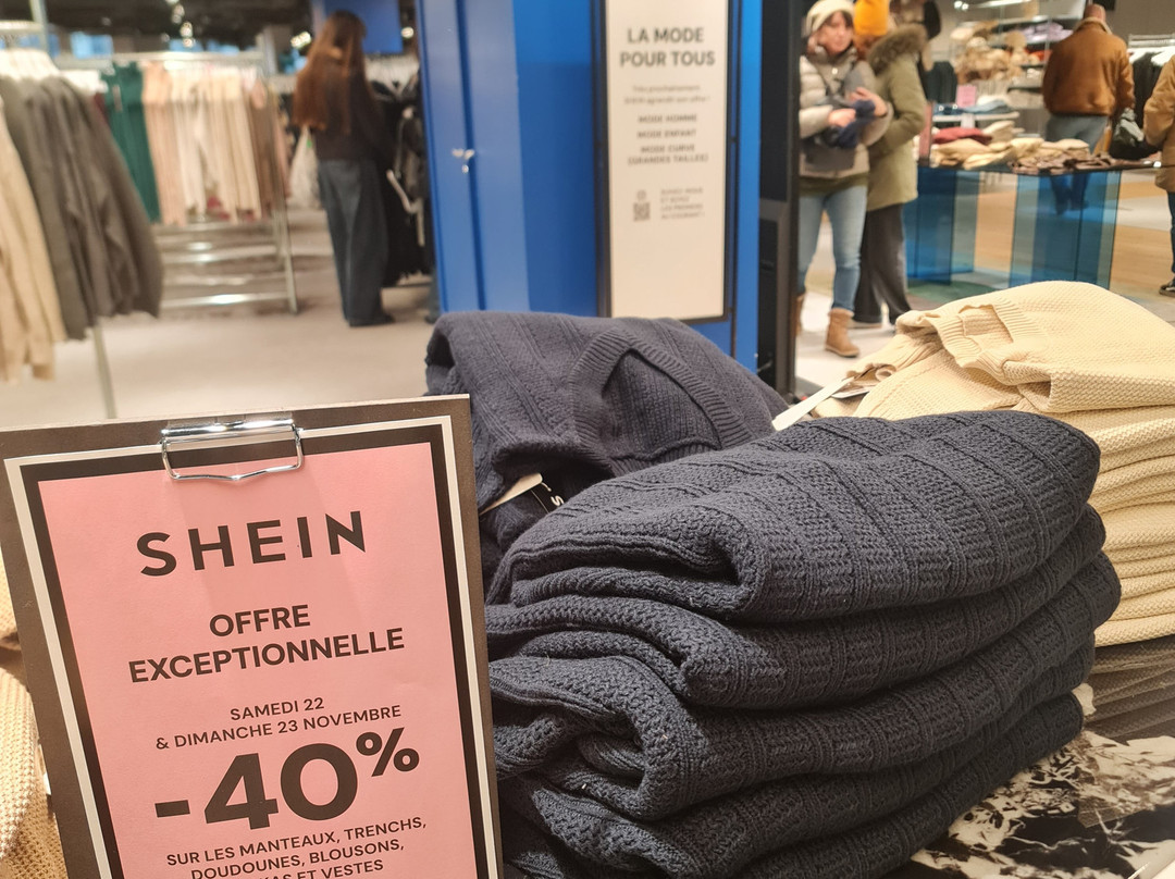 巴诗威百货-巴黎必去景点