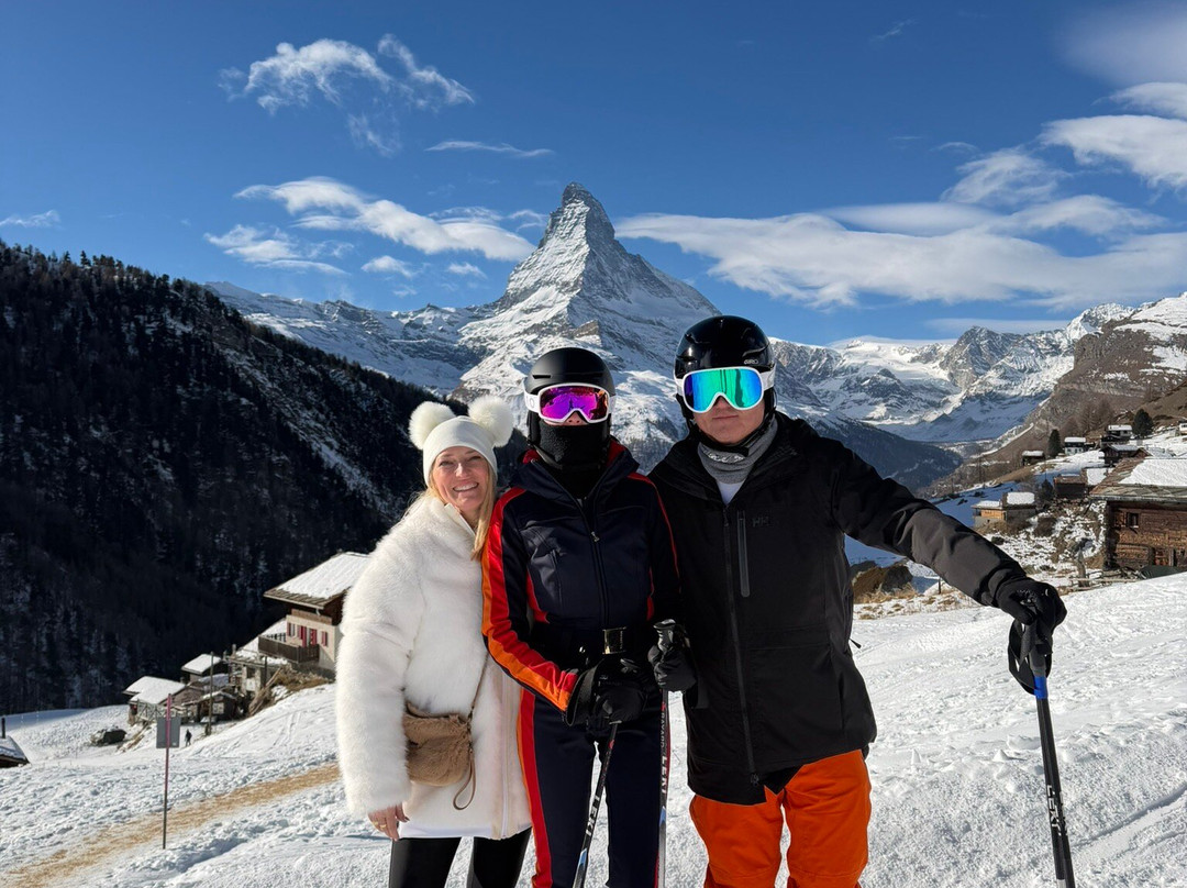 Summit Ski & Snowboard School-策马特必去景点