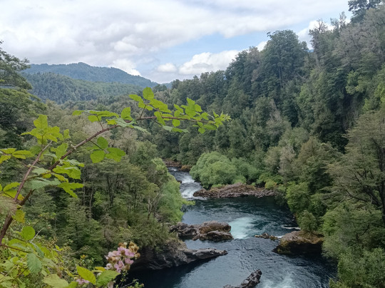 Mka Tours-普孔必去景点