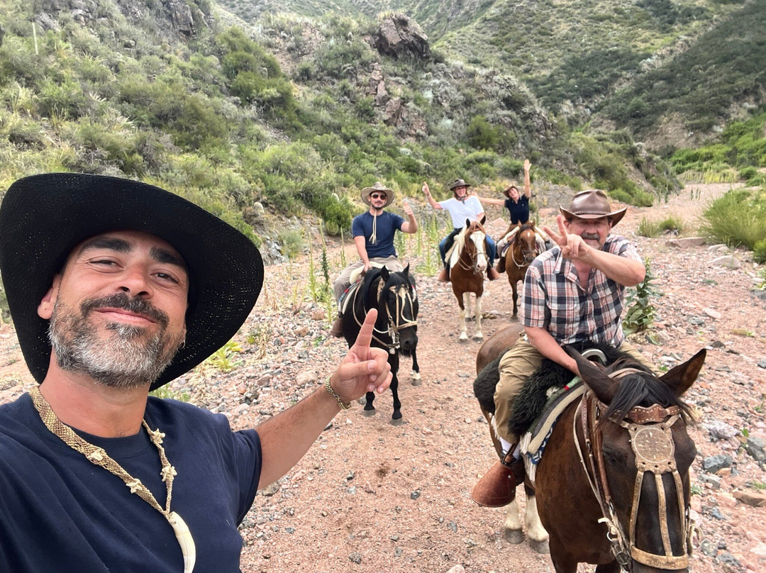 La Crucecita Horseback Riding - Cabalgatas-门多萨必去景点