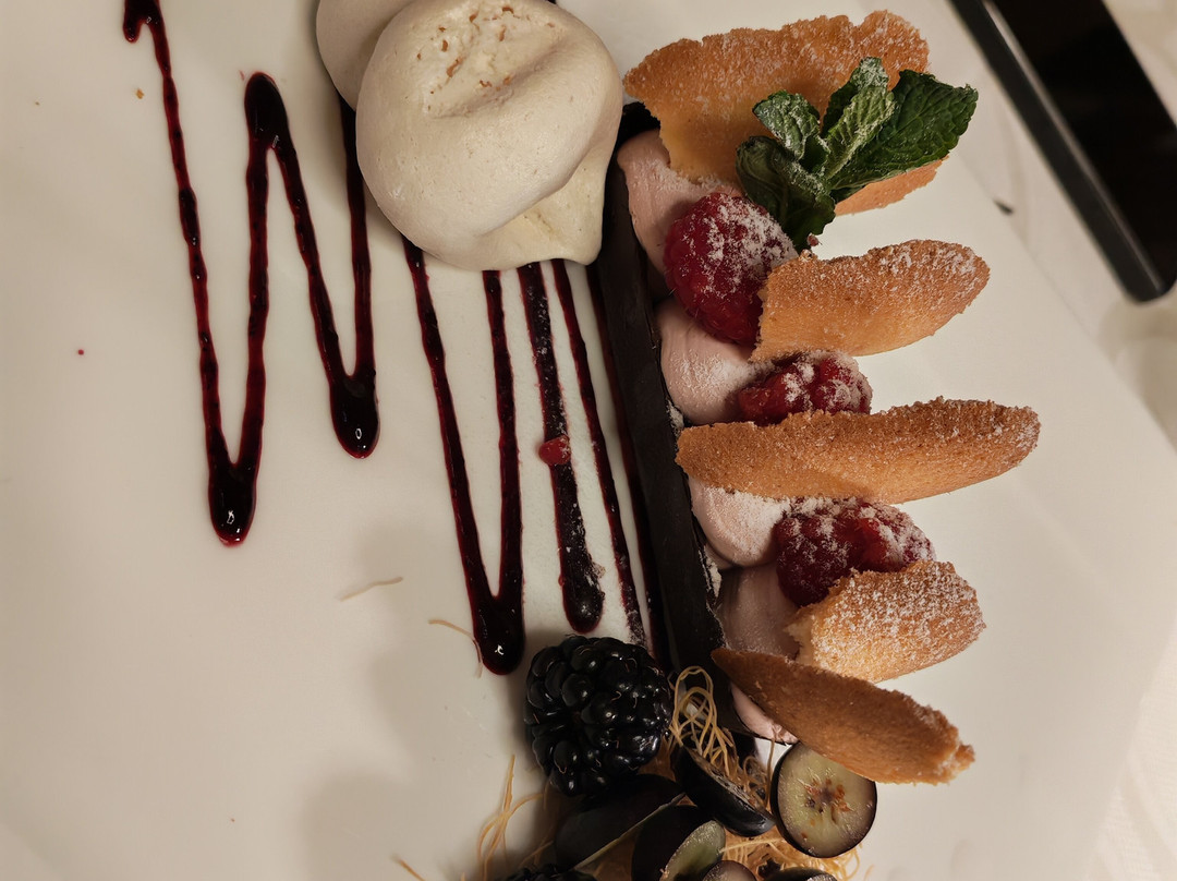 怡东星球酒店主图