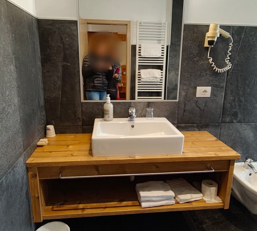 贝拉利雅酒店主图