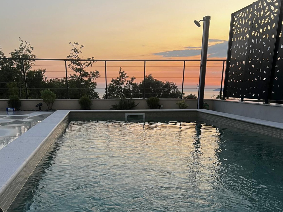 Orange Tree Pool Villas