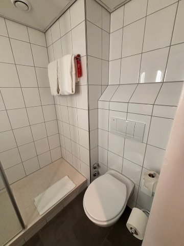 宜必思斯希普霍尔阿姆斯特丹机场酒店-浴室