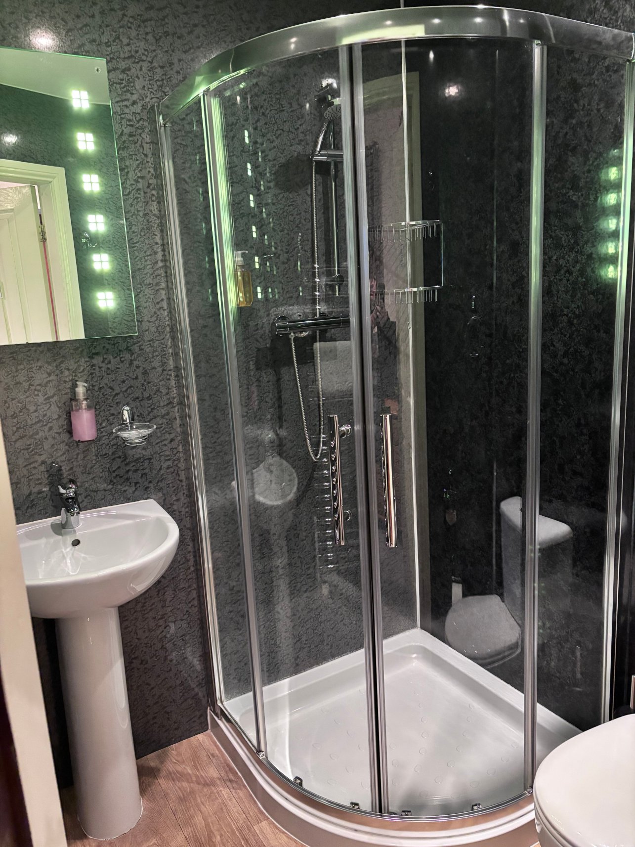 Watermill Inn & Brewing Co-浴室