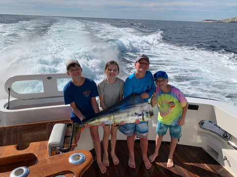 Lands End Charters-卡波圣卢卡斯必去景点