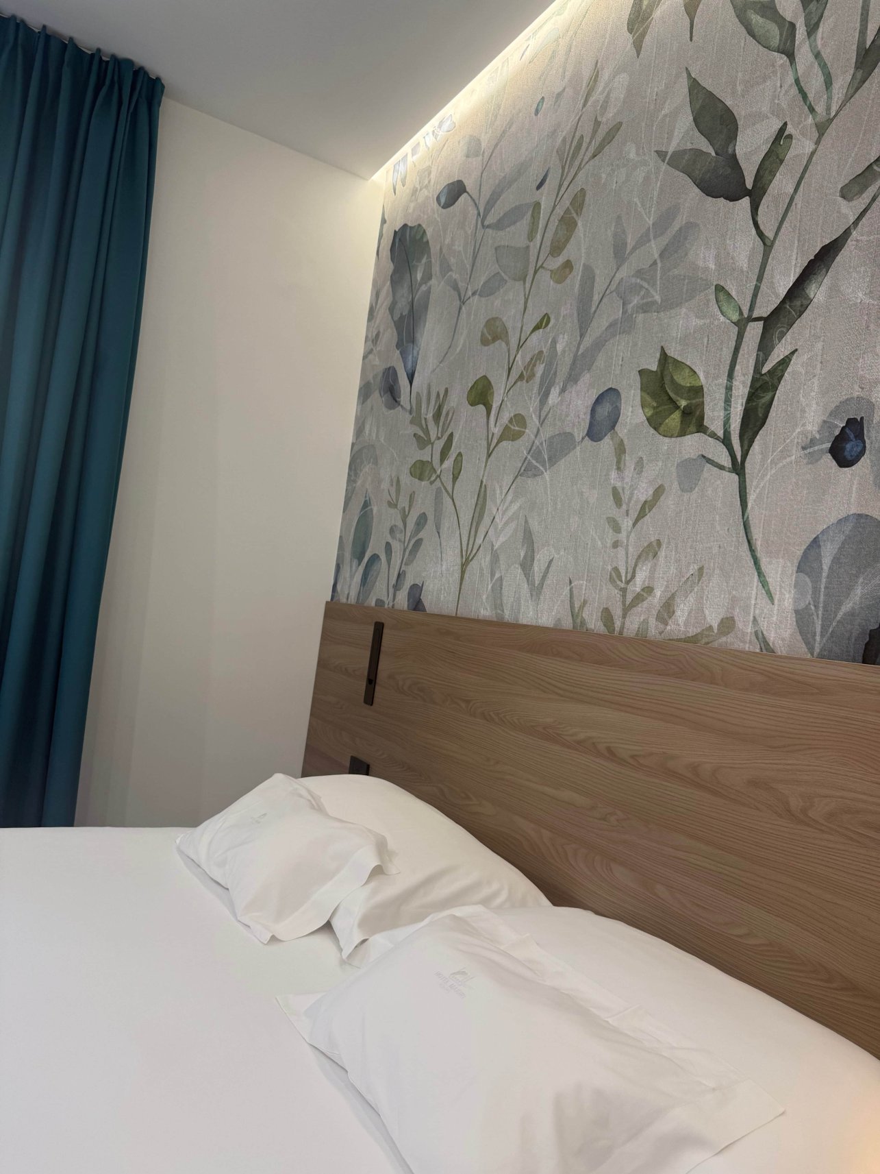 马伊乌里酒店-客卧