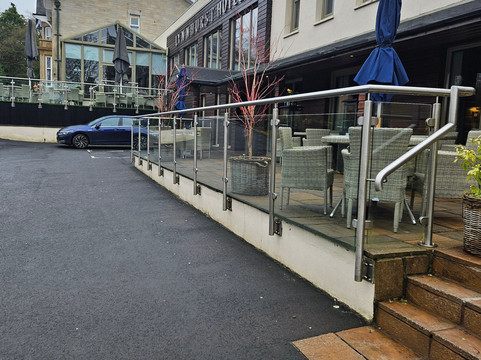 林恩赫斯特酒店主图