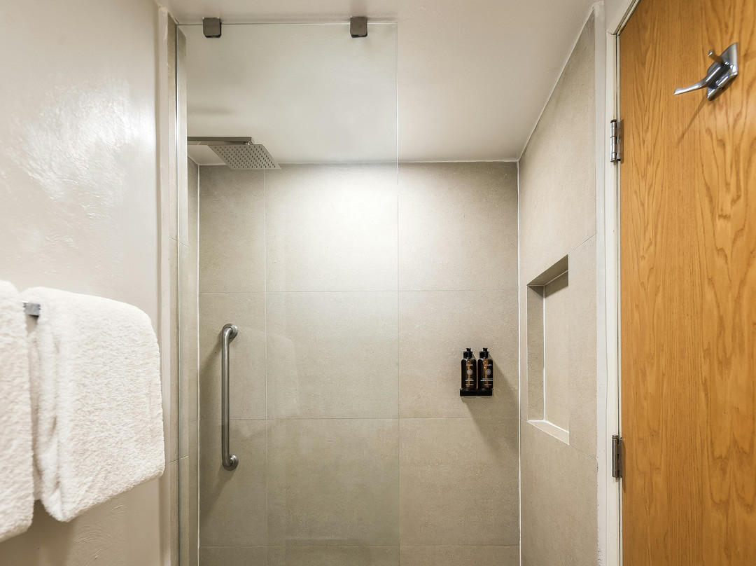 节日酒店快捷埃莫西约