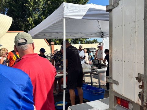 Riviera Farmers Market-新瓦雅塔必去景点